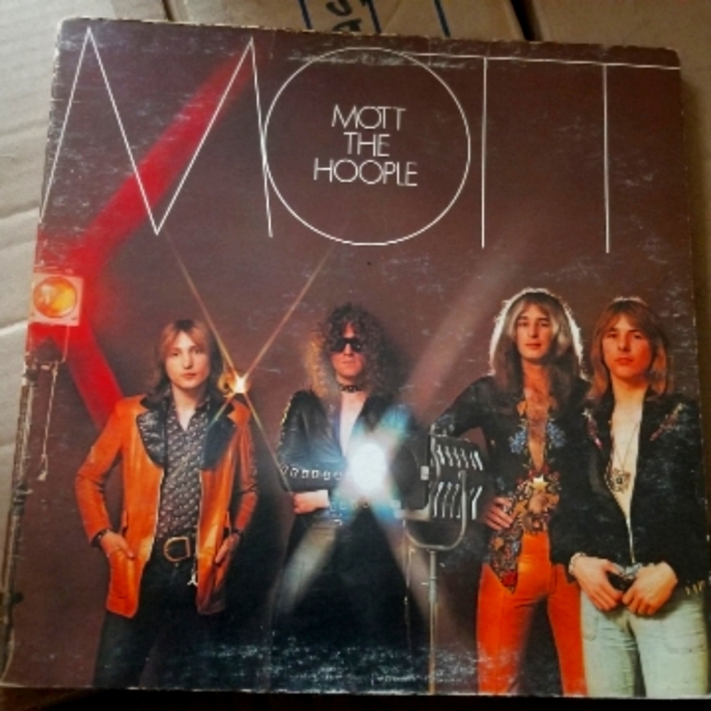 Mott The Hoople - Mott   LP